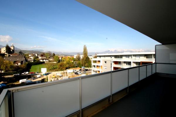 Louer appartement 4 pièce(s) 89 m² - Photo