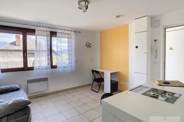 Louer studio 1 pièce(s) 20 m² - Photo